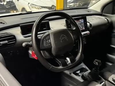 Vendo Citroën C4 Cactus 2020 - 14990 EUR, 120700 km - AUTO.MOTO.pt
