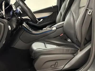 Vendo Mercedes-Benz GLC 250 2018 - 22890 EUR, 313000 km - AUTO.MOTO.pt