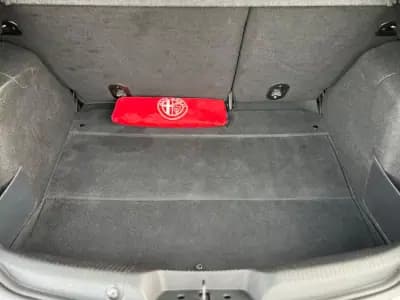 Vendo Alfa Romeo Giulietta 2018 - 15950 EUR, 122241 km - AUTO.MOTO.pt