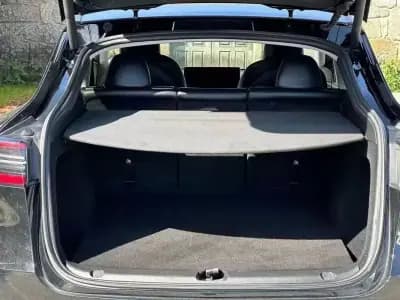 Vendo Tesla Model Y 2022 - 39999 EUR, 101000 km - AUTO.MOTO.pt