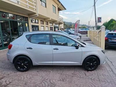 Vendo SEAT Ibiza 2016 - 10900 EUR, 80000 km - AUTO.MOTO.pt