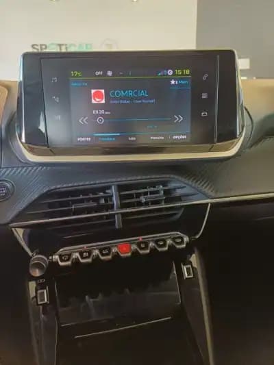 Vendo Peugeot 208 2023 - 27000 EUR, 24150 km - AUTO.MOTO.pt