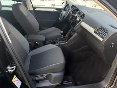Sell Volkswagen Tiguan 2018 - 19990 EUR, 167400 km - AUTO.MOTO.pt