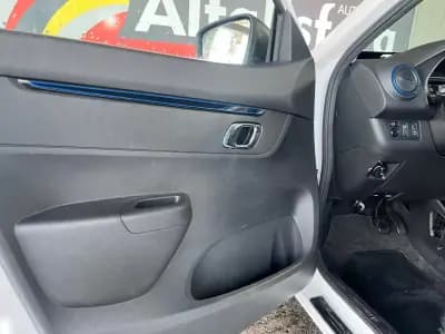 Sell Dacia Spring 2021 - 12900 EUR, 14900 km - AUTO.MOTO.pt