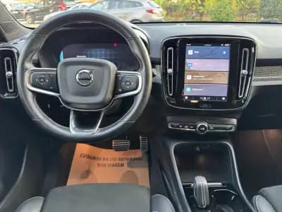 Sell Volvo XC 40 2021 - 31500 EUR, 77000 km - AUTO.MOTO.pt
