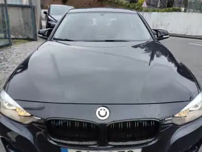 Vendo BMW 320 2013 - 14750 EUR, 170000 km - AUTO.MOTO.pt