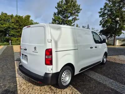 Vendo Peugeot Expert 2020 - 12950 EUR, 124434 km - AUTO.MOTO.pt