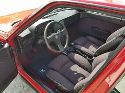 Sell Alfa Romeo 33 1989 - 7500 EUR, 158776 km - AUTO.MOTO.pt