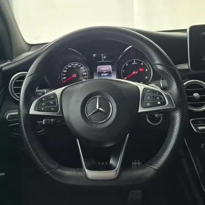 Sell Mercedes-Benz GLC 250 2018 - 37950 EUR, 98748 km - AUTO.MOTO.pt