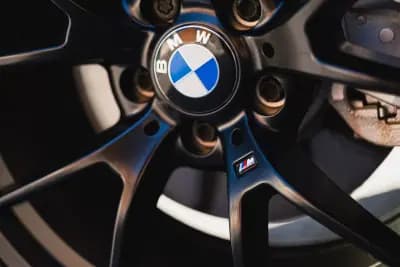 Vendo BMW 330 2022 - 30000 EUR, 154565 km - AUTO.MOTO.pt