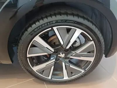 Sell Peugeot 208 2020 - 19250 EUR, 50860 km - AUTO.MOTO.pt