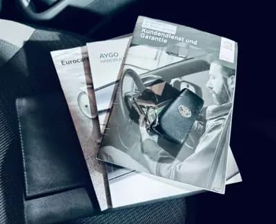 Vendo Toyota Aygo 2020 - 11750 EUR, 134443 km - AUTO.MOTO.pt