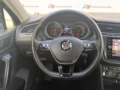 Sell Volkswagen Tiguan 2018 - 19990 EUR, 167400 km - AUTO.MOTO.pt