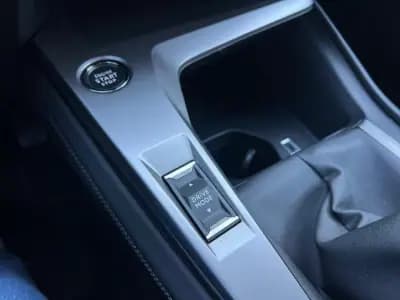 Vendo Peugeot 308 SW 2024 - 22900 EUR, 30600 km - AUTO.MOTO.pt