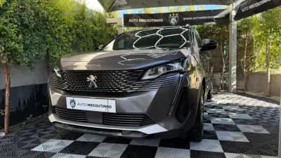 Vendo Peugeot 5008 2024 - 27500 EUR, 74938 km - AUTO.MOTO.pt