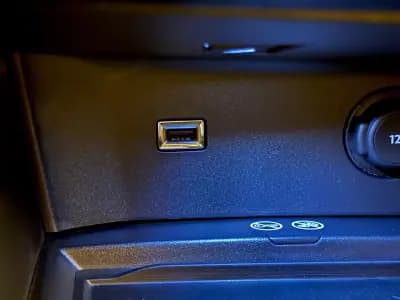 Sell Peugeot 3008 2018 - 20000 EUR, 163500 km - AUTO.MOTO.pt