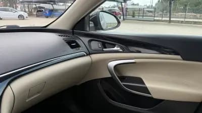 Vendo Opel Insignia 2016 - 13500 EUR, 164000 km - AUTO.MOTO.pt