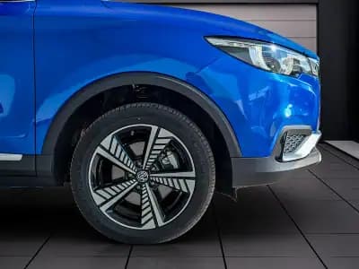 Sell MG ZS 2020 - 19250 EUR, 15000 km - AUTO.MOTO.pt