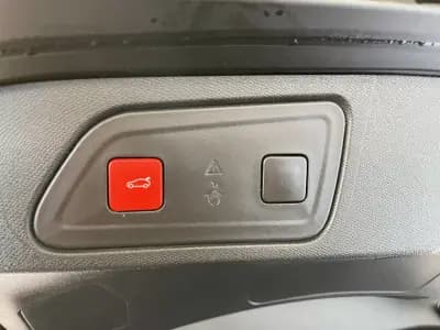 Sell Citroën C5 Aircross 2025 - 31500 EUR, 33207 km - AUTO.MOTO.pt