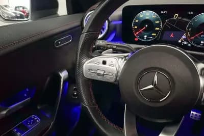 Vendo Mercedes-Benz CLA 250 2022 - 32950 EUR, 38283 km - AUTO.MOTO.pt