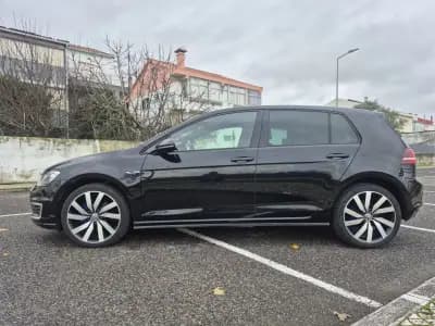 Sell Volkswagen Golf 2016 - 15490 EUR, 211638 km - AUTO.MOTO.pt
