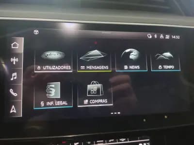 Vendo Audi e-tron 2020 - 26900 EUR, 91000 km - AUTO.MOTO.pt