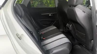 Sell Peugeot 3008 2018 - 15000 EUR, 120000 km - AUTO.MOTO.pt