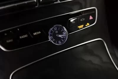 Sell Mercedes-Benz C 220 2016 - 26900 EUR, 178412 km - AUTO.MOTO.pt