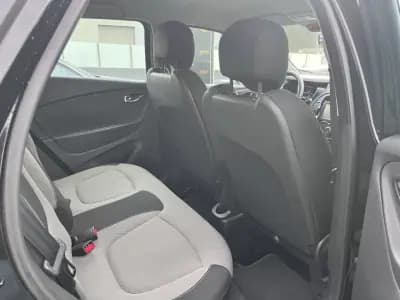 Vendo Renault Captur 2015 - 11900 EUR, 133000 km - AUTO.MOTO.pt