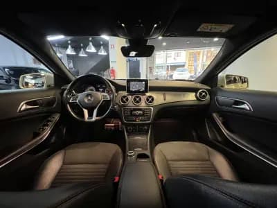 Sell Mercedes-Benz GLA 200 2015 - 21990 EUR, 120000 km - AUTO.MOTO.pt