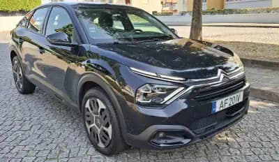 Sell Citroën C4 2021 - 18500 EUR, 130600 km - AUTO.MOTO.pt