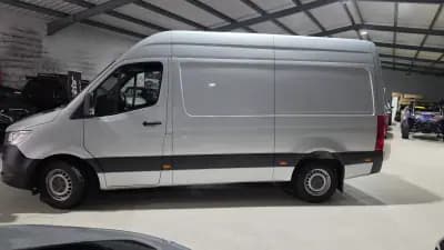 Sell Mercedes-Benz Sprinter 2018 - 27950 EUR, 160304 km - AUTO.MOTO.pt