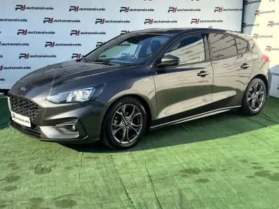 Vendo Ford Focus 2018 - 16750 EUR, 130000 km - AUTO.MOTO.pt