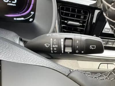 Vendo Kia Stonic 2025 - 21250 EUR, 54 km - AUTO.MOTO.pt