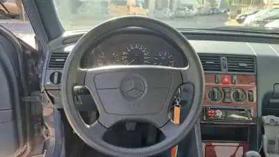 Sell Mercedes-Benz C 180 1997 - 5500 EUR, 171614 km - AUTO.MOTO.pt