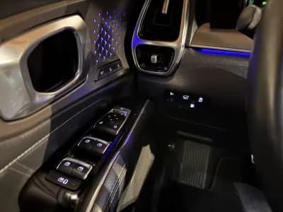 Sell Kia Sorento 2021 - 37900 EUR, 116815 km - AUTO.MOTO.pt