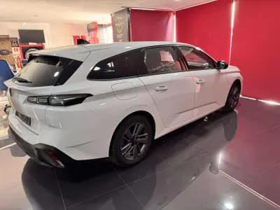 Vendo Peugeot 308 SW 2022 - 18500 EUR, 159500 km - AUTO.MOTO.pt