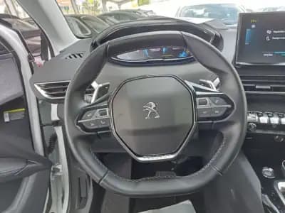 Sell Peugeot 3008 2022 - 39950 EUR, 12000 km - AUTO.MOTO.pt