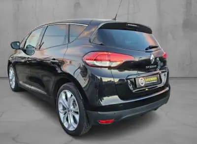 Vendo Renault Scénic 2016 - 11990 EUR, 178000 km - AUTO.MOTO.pt
