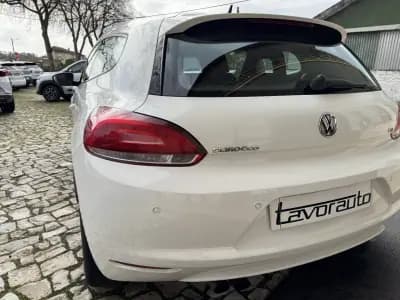 Vendo Volkswagen Scirocco 2010 - 10900 EUR, 189000 km - AUTO.MOTO.pt