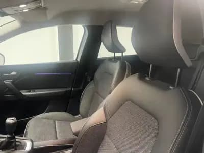 Vendo Renault Captur 2021 - 21740 EUR, 15182 km - AUTO.MOTO.pt