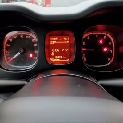 Vendo Fiat Panda 2019 - 7900 EUR, 168991 km - AUTO.MOTO.pt