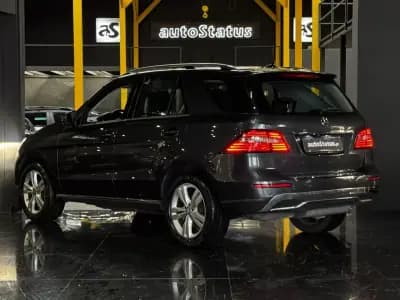 Vendo Mercedes-Benz ML 250 2015 - 27490 EUR, 135500 km - AUTO.MOTO.pt