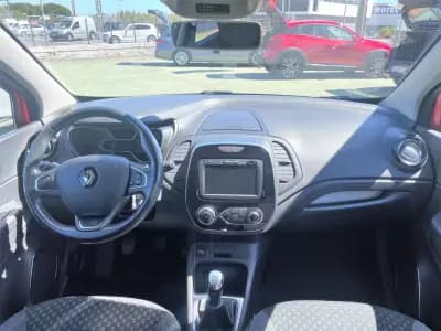 Sell Renault Captur 2019 - 19250 EUR, 86490 km - AUTO.MOTO.pt