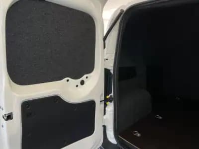 Sell Fiat Fiorino 2020 - 12500 EUR, 133000 km - AUTO.MOTO.pt