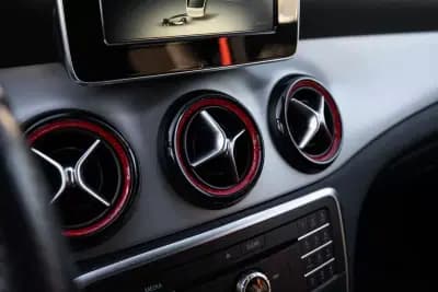 Sell Mercedes-Benz CLA 45 AMG 2016 - 33999 EUR, 135000 km - AUTO.MOTO.pt