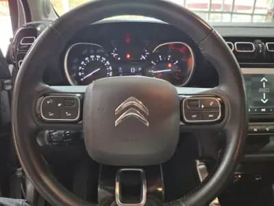 Sell Citroën C3 Aircross 2022 - 15299 EUR, 121000 km - AUTO.MOTO.pt