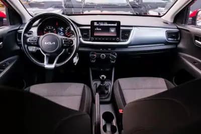 Sell Kia Stonic 2022 - 13999 EUR, 88000 km - AUTO.MOTO.pt