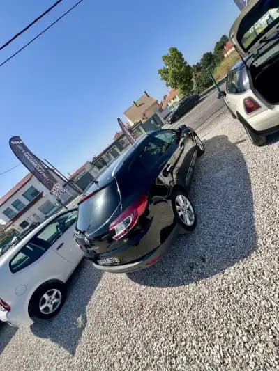 Sell Renault Mégane Break 2010 - 6999 EUR, 295000 km - AUTO.MOTO.pt