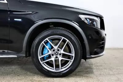 Sell Mercedes-Benz GLC 350 2017 - 39900 EUR, 90000 km - AUTO.MOTO.pt